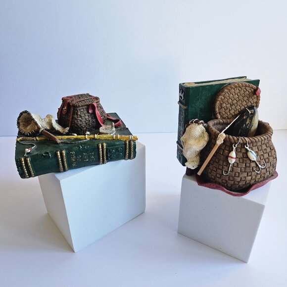 Vtg Fishing Desk Set Figurines with Tackle and Creel Small Resin Bookend - Picture 6 of 16